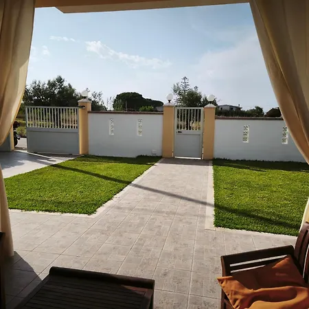 Serena Holidays Marzamemi San Lorenzo Tatil Evi Reitani
