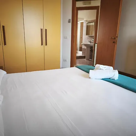 Serena Holidays Marzamemi San Lorenzo Reitani