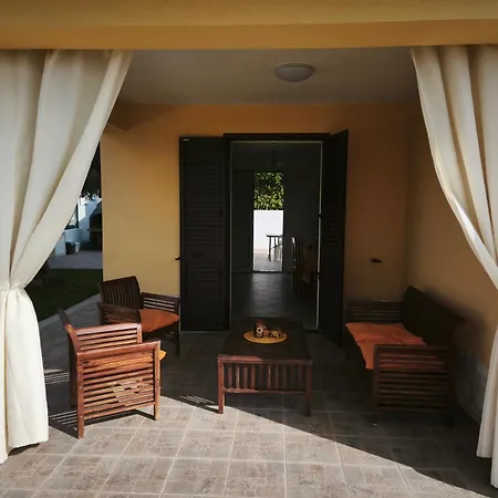 Serena Holidays Marzamemi San Lorenzo Tatil Evi